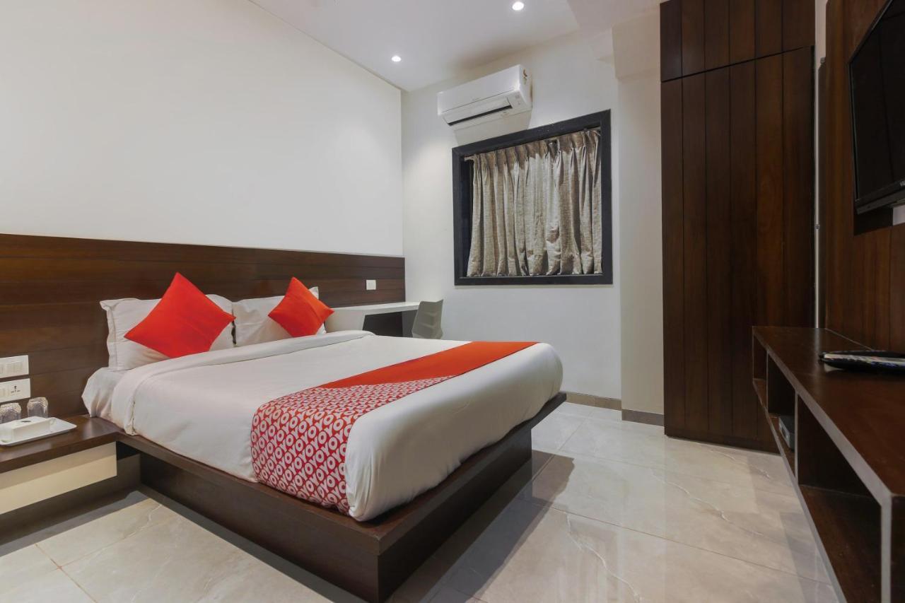 Hotel Flora Suites Bombay Extérieur photo