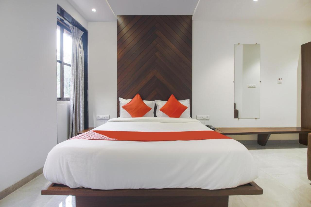 Hotel Flora Suites Bombay Extérieur photo